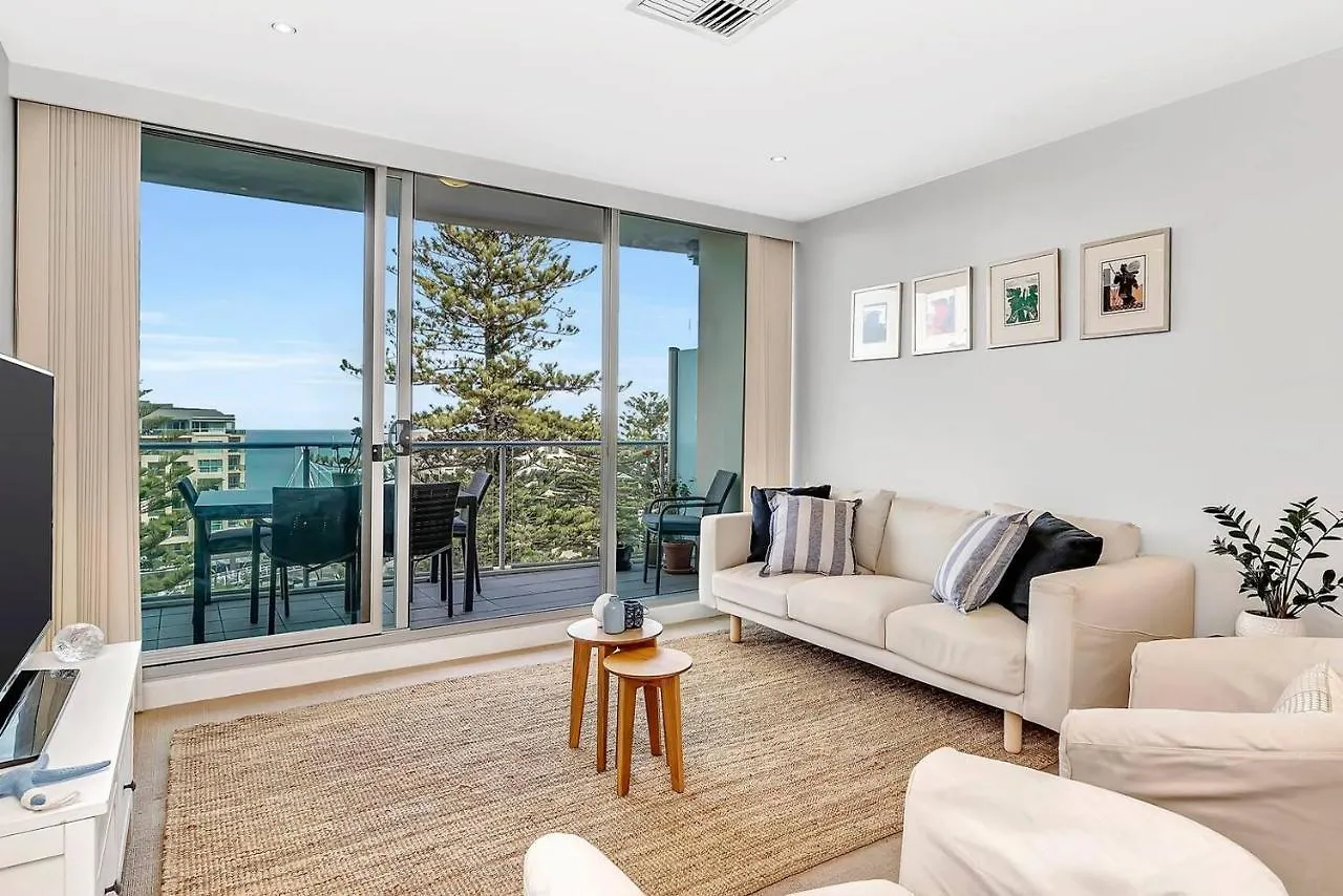 Contatti di Waterfront Resort-Style Living At Glenelg Beach